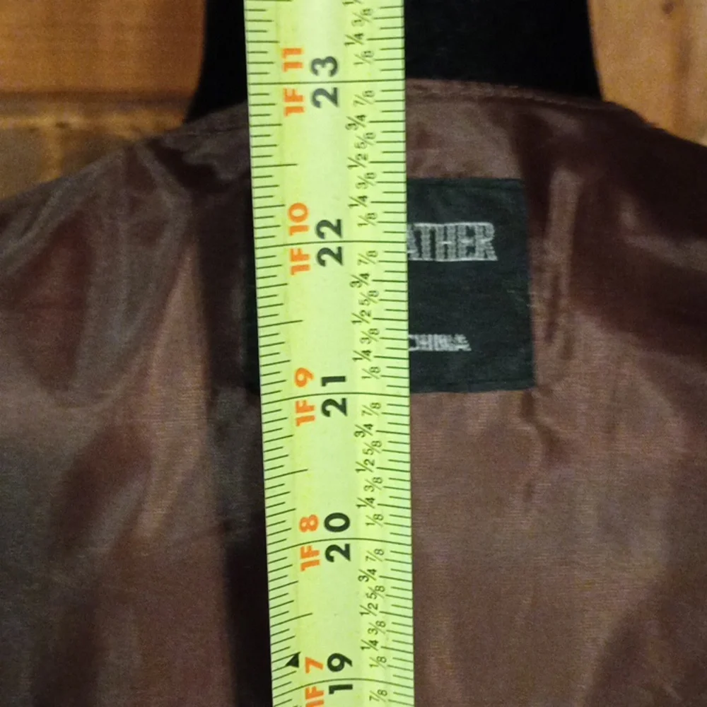 Ken's leather, leather vest - Picture 6 of 6